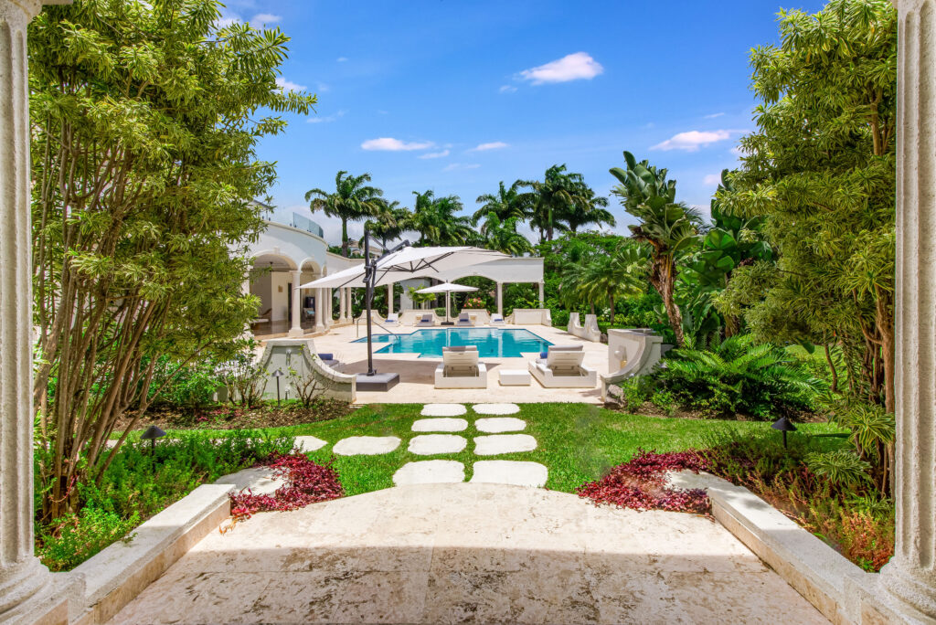 Monkey Manor – Royal Westmoreland, St. James